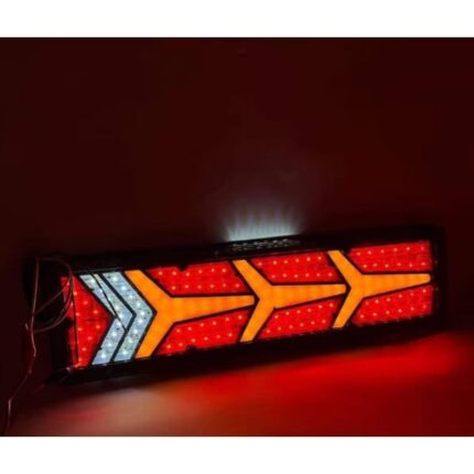Set lămpi LED auto cu funcții semnalizare, poziție și stop – compatibile 12V-24V
